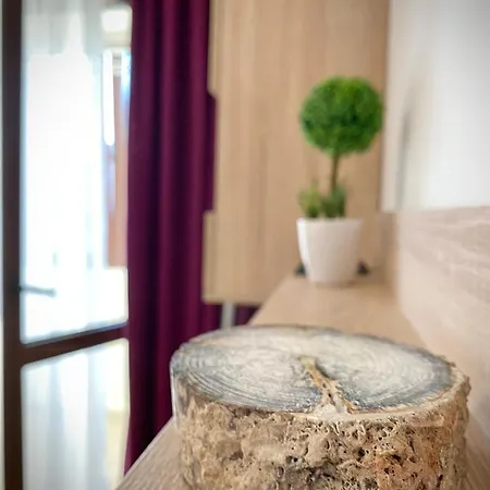 Apartment Lovely 2 Bedroom For 6 Guest In Burgas